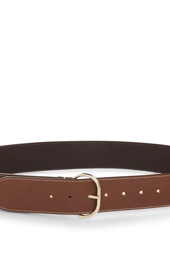 Leather belt with gold-tone buckle Leather belt with gold-tone buckle