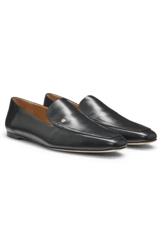 Leather loafers with square toe