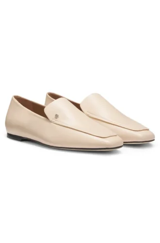 Leather loafers with square toe