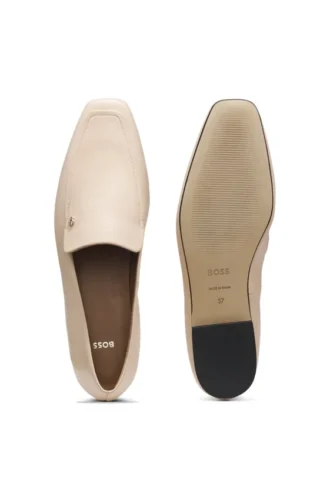 Leather loafers with square toe