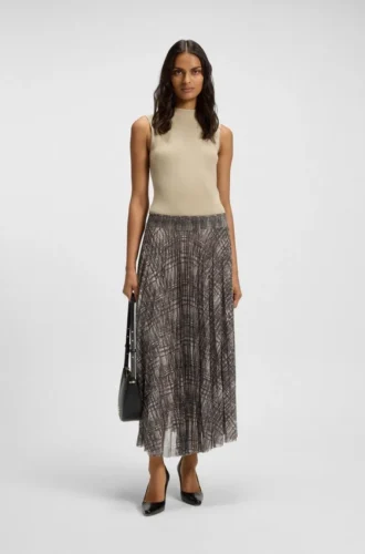 Lined skirt in plissé tulle