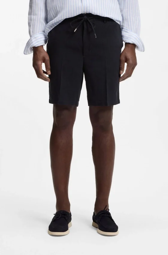 Linen-blend shorts in a modern fit Linen-blend shorts in a modern fit