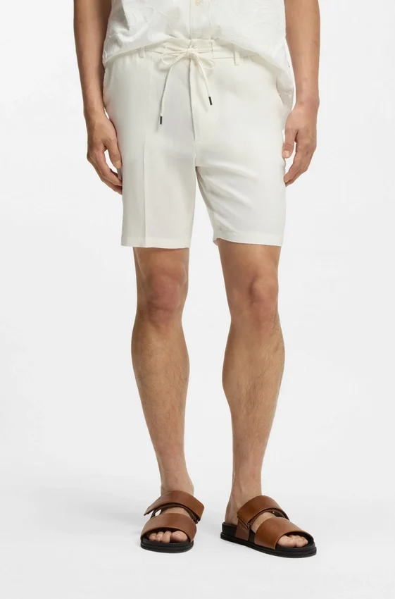 Linen-blend shorts in a modern fit Linen-blend shorts in a modern fit