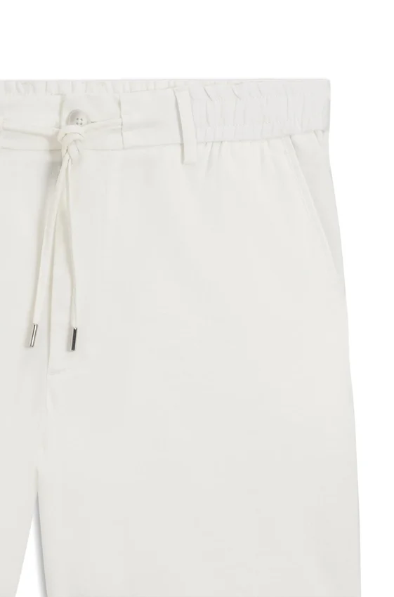 Linen-blend shorts in a modern fit Linen-blend shorts in a modern fit