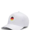 Logo cap in lustrous twill with country-flag badge Logo cap in lustrous twill with country-flag badge