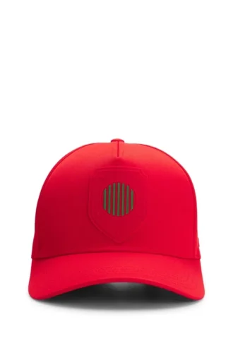Logo cap in lustrous twill with country-flag badge Logo cap in lustrous twill with country-flag badge