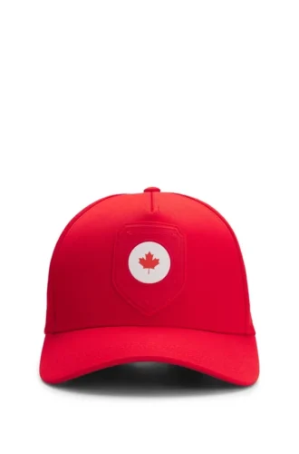 Logo cap in lustrous twill with country-flag badge