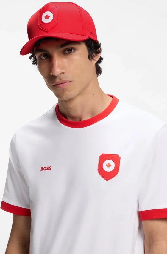 Logo cap in lustrous twill with country-flag badge Logo cap in lustrous twill with country-flag badge