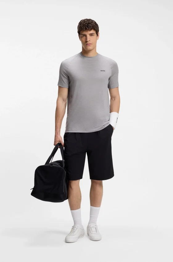 Logo-detail T-shirt in a slim fit Logo-detail T-shirt in a slim fit