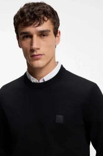 Logo-label sweater in cotton and cashmere
