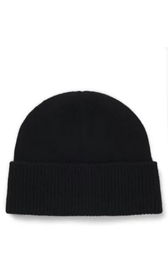 Logo-plaque beanie hat in cashmere