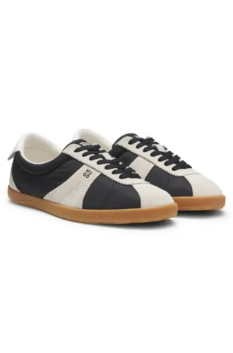 Low-top sneakers with suede trims