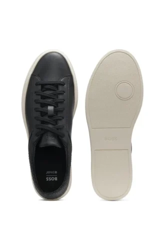 Low-top trainers with woven and grained effects