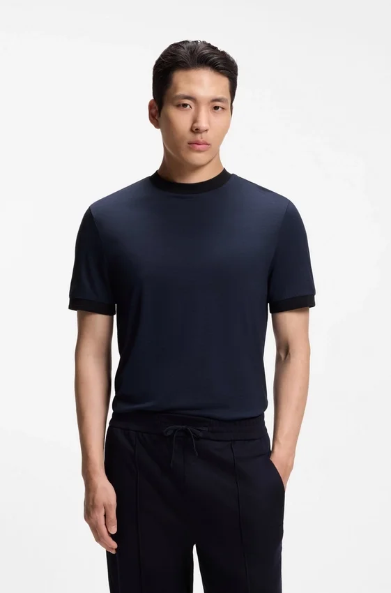 Luxe travel wool T-shirt with FK collar Luxe travel wool T-shirt with FK collar