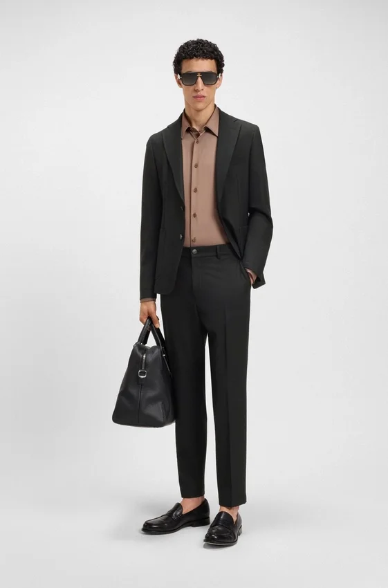 Machine-washable slim-fit jacket in stretch fabric Machine-washable slim-fit jacket in stretch fabric