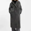 Melange coat in a wool blend