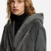 Melange coat in a wool blend