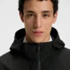 Mesh-lined jacket with water-repellent finish