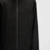 Mesh-lined jacket with water-repellent finish