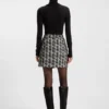 Mini skirt in patterned feather tweed