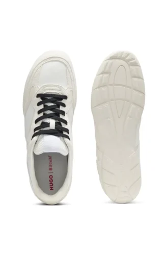 Mixed-material trainers with open mesh Mixed-material trainers with open mesh