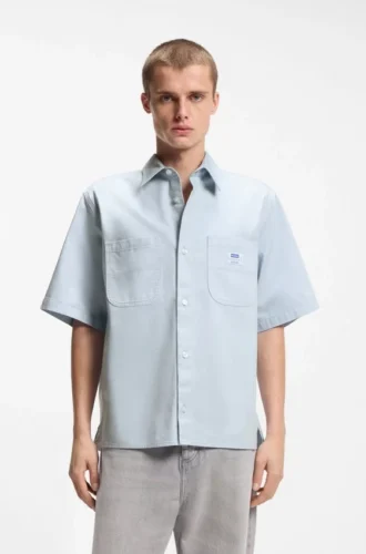 Oversize-fit shirt in slub cotton with patch pockets