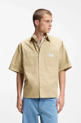 Oversize-fit shirt in slub cotton with patch pockets