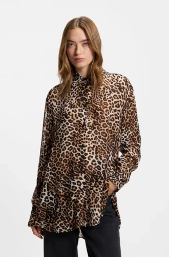 Oversized-fit blouse with leopard print