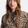 Oversized-fit blouse with leopard print Oversized-fit blouse with leopard print