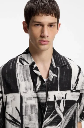 Oversized-fit printed shirt with camp collar