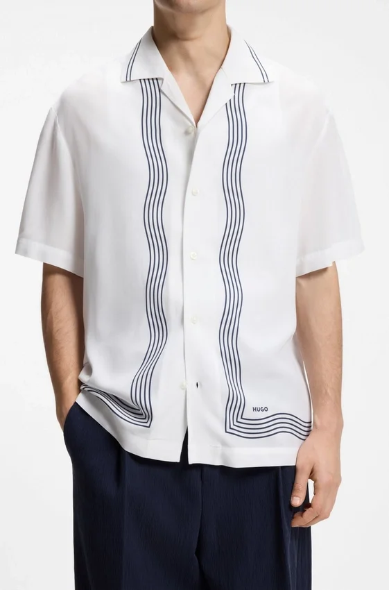 Oversized-fit printed shirt with camp collar Oversized-fit printed shirt with camp collar