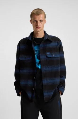 Oversized-fit shirt with shadow stripe