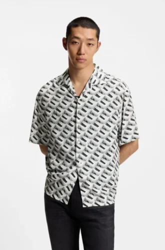 Oversized-fit shirt with statement print