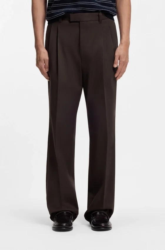 Oversized-fit trousers in cotton and linen Oversized-fit trousers in cotton and linen