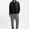 Packable gilet in water-repellent fabric