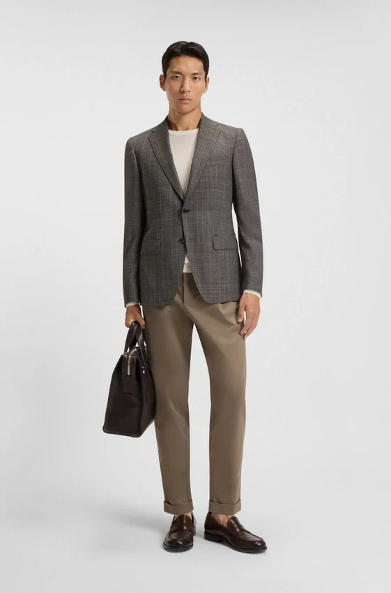 Patterned slim-fit jacket in virgin wool Patterned slim-fit jacket in virgin wool
