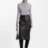 Pencil skirt in lustrous leather