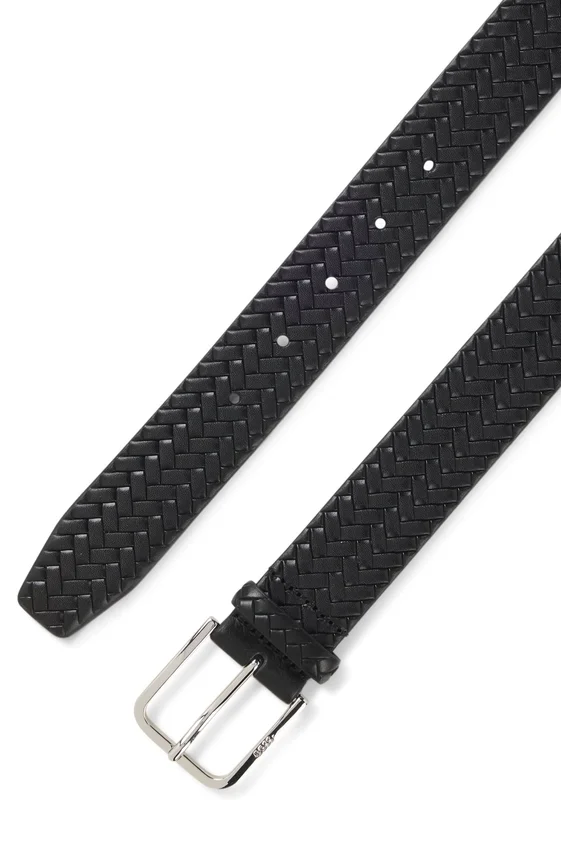 Pin-buckle belt in woven leather Pin-buckle belt in woven leather