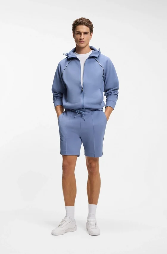 Piped-trim shorts in a cotton blend Piped-trim shorts in a cotton blend