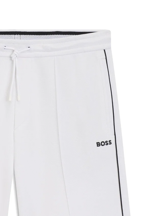 Piped-trim shorts in a cotton blend Piped-trim shorts in a cotton blend