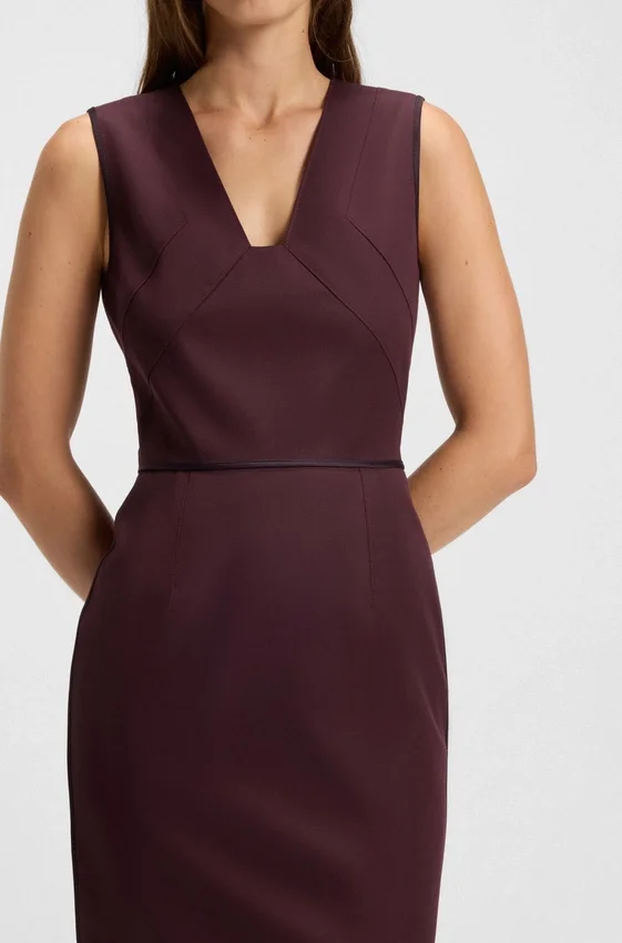 Piped-waistband dress in virgin wool Piped-waistband dress in virgin wool