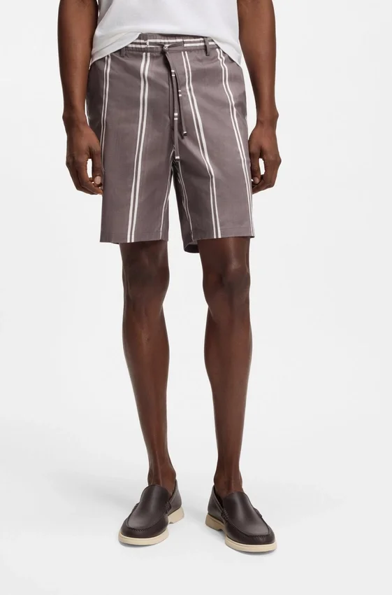 Printed-pattern shorts in stretch cotton Printed-pattern shorts in stretch cotton