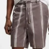 Printed-pattern shorts in stretch cotton Printed-pattern shorts in stretch cotton