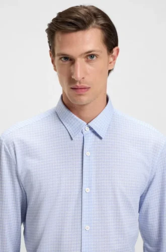Printed slim-fit shirt in flex-weave fabric