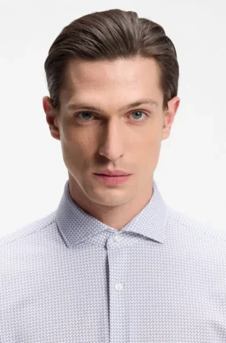 Printed slim-fit shirt in performance-stretch jersey