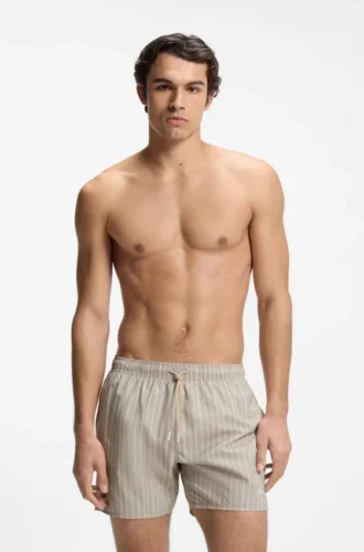Printed swim shorts in quick-dry fabric