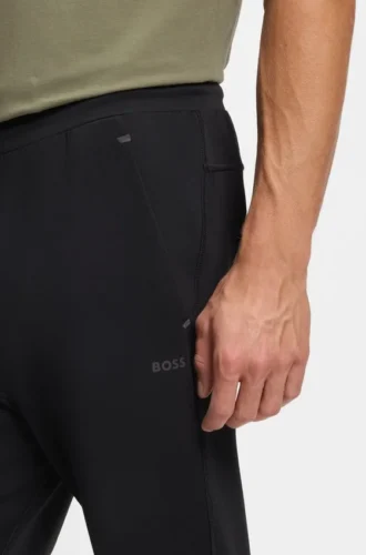 Quick-dry trousers with reflective branding