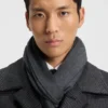 Raschel-knit scarf in virgin wool