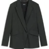 Regular-fit blazer with concealed closure