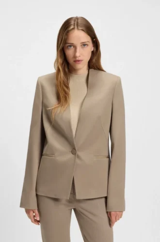 Regular-fit blazer with hardware button